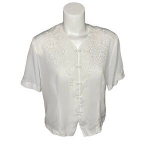 VTG CHRISTIE & JILL White Embroidered Pearls Button Down Victorian 10P 10 Petite